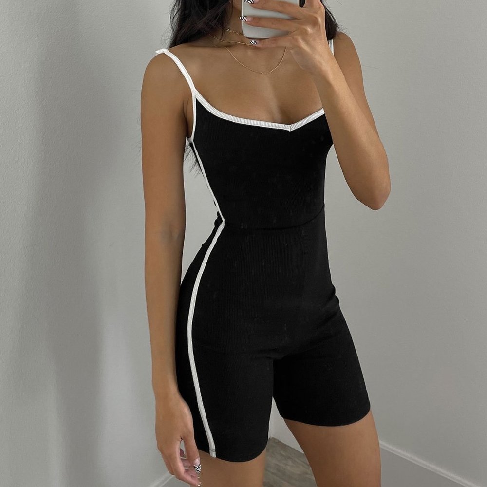 ISO!!! Princess Polly Lani Romper 🔦